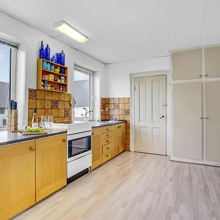 Awesome In With Kitchen בית נופש *